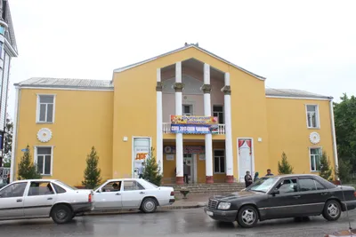 В Согде открыли школу, построенную при помощи Узбекистана: видео -  28.09.2020, Sputnik Таджикистан