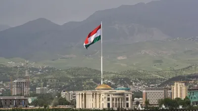 Первая таджикская школа на спорной территории с Узбекистаном