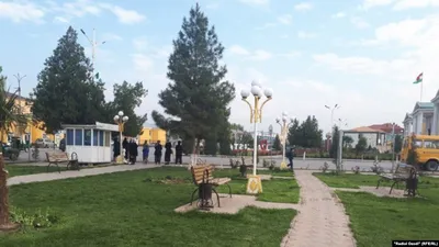 В Таджикистане открылась школа, построенная Узбекистаном