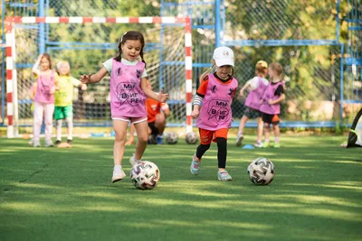 Почему футбол это классный спорт для девочки?