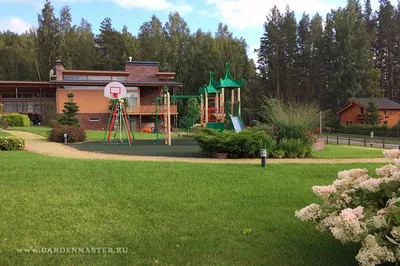Детская площадка на даче | GardenMaster.RU