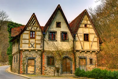 Старые немецкие дома редакционное изображение. изображение насчитывающей  двор - 106391570