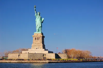 Статуя Свободы: какое значение имеет? Разбор ее элементов. | INTERESANTE |  Дзен