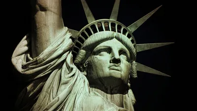 Статуя Свободы — стоковые фотографии и другие картинки Статуя свободы - Статуя  свободы, Статуя, Изолированный предмет - iStock