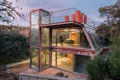 Проект дома из стекла и бетона • Energy-Systems