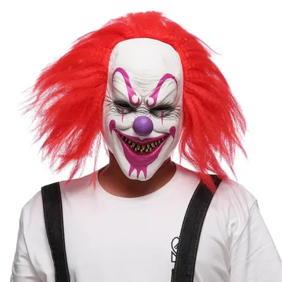 Страшный клоун в черно-белом формате