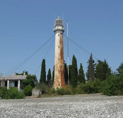 Сухумский маяк: информация и фото, где находится Сухумский маяк