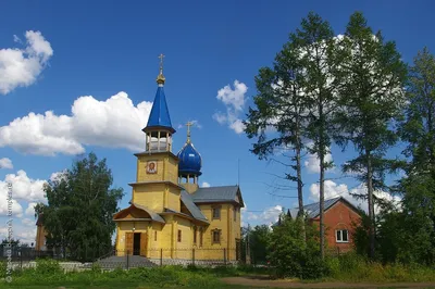 Новосибирская область Сузунский район Мереть Церковь Воскресения Христова  Фотография