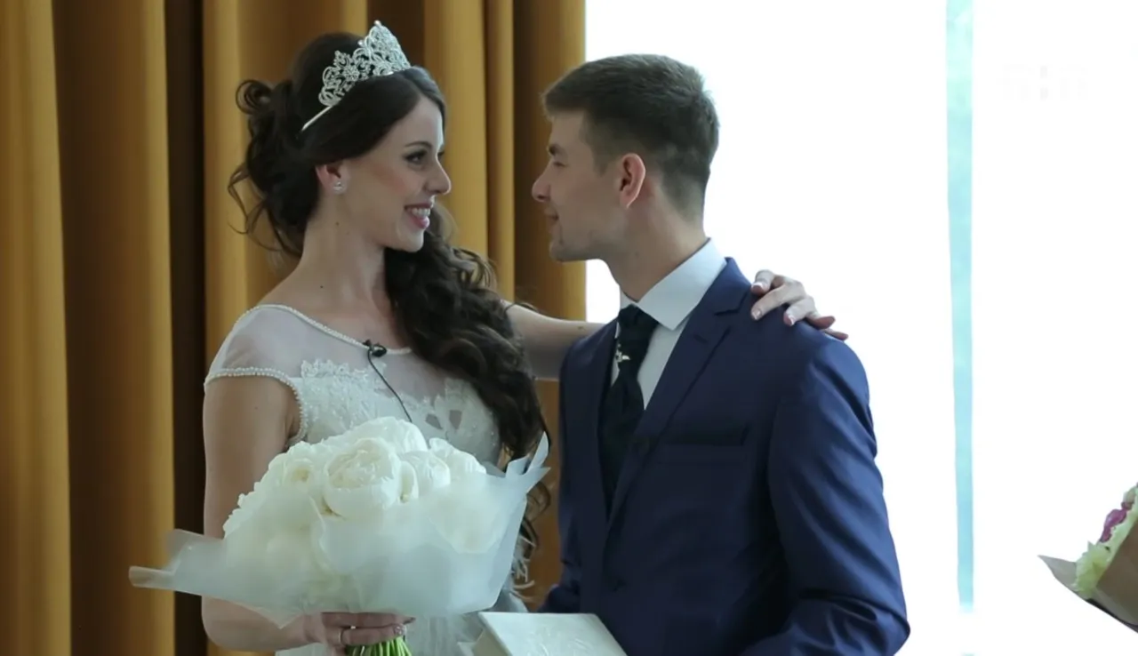 Дом-2: Свадьба Ольги Рапунцель и Дмитрия Дмитренко - видео на Вокруг.ТВ. Дом-2: Свадьба Ольги Рапунцель и Дмитрия Дмитренко - видео на Вокруг.ТВ.