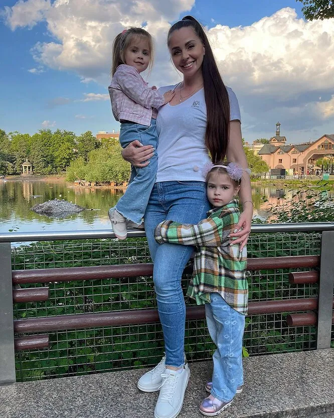 Я проживала боль, когда меня настигала схватка\": звезда \"Дома-2\" Ольга Рапунцель раскрыла интимные детали вторых родов Я проживала боль, когда меня настигала схватка\": звезда \"Дома-2\" Ольга Рапунцель раскрыла интимные детали вторых родов