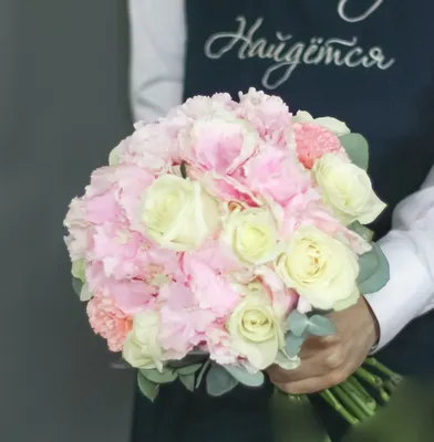 Букет невесты и свадебные цветы в Ульяновске — 26 свадебных флористов