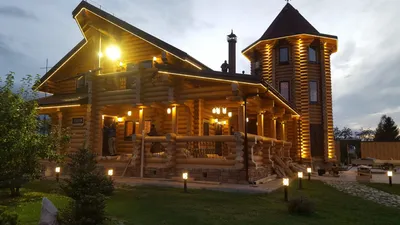 Подсветка деревянного дома