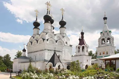 Святые места России где находятся монастыри и святыни родины