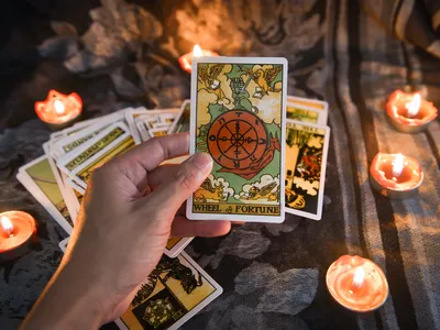 Easy Tarot Spreads for Love, Life, and Career Guidance | Expert Tips |  Allure