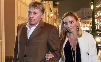 Татьяна Навка и Дмитрий Песков отпраздновали «деревянную» свадьбу - Вокруг  ТВ.