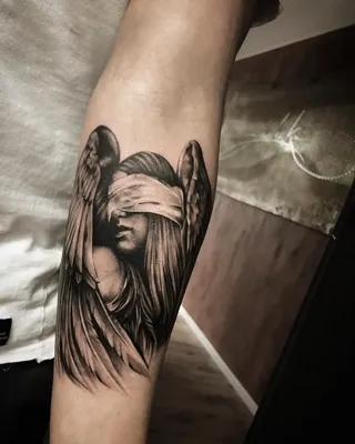 Фотография татуировки ангела на руке: PNG формат