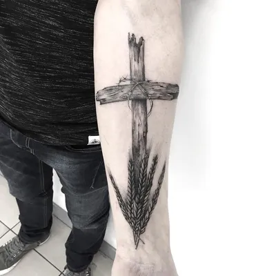 Фотка тату крест на руке: понравится любителям татуировок