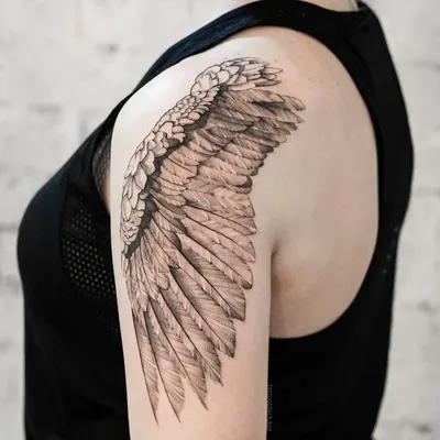 Татуировки крылья на руках: выбирайте размер и формат изображения