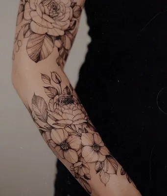 Татуировки на руке для девушек: изображения бабочек