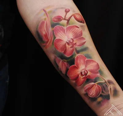 Фото тату орхидея на руке: яркая картинка для эффектных дизайнов