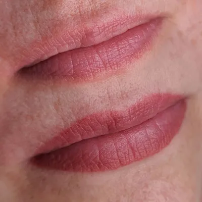 Татуаж губ естественный: Фото для листовки