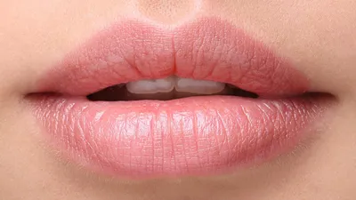 Татуаж губ: фото с разными цветовыми гаммами