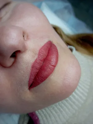 Татуаж губ неудачный: изображение для печати