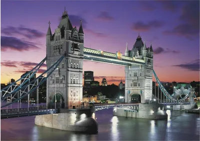 Тауэрский Мост В Лондоне Великобритания Мост Открыт И Судно Проходит Через  — стоковые фотографии и другие картинки Тауэрский мост - iStock