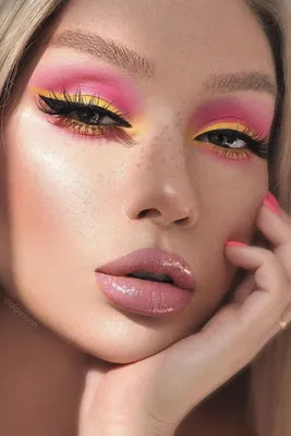 Makeup/ideas/makeup eyes/eyes/lips - Instagram | Макияж глаз, Макияж для  глаз, Макияж