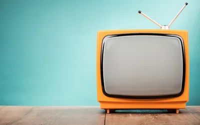 Аналоговое телевидение в России закончится в июне. А если дома старый  телевизор? - BBC News Русская служба