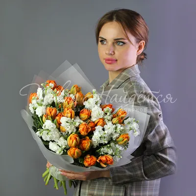 Купить «Букет из тюльпанов с фрезией art. 13-125» по доступной цене с  доставкой по Москве в салоне Fl-er