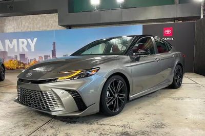 2024 Toyota Land Cruiser debuts with retro looks, mid-$50,000 price -  Autoblog