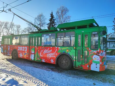 Модель - ТРОЛЛЕЙБУС BIG КИЕВ (свет, озвуч. укр. яз.) купить в интернет  магазине с доставкой по Украине | MYplay