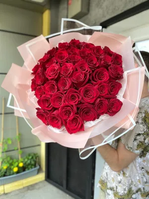 Цветы, композиция №2. Красные розы. S купить по цене 1150 грн | Украфлора