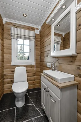 Туалет в деревянном доме фото фотографии