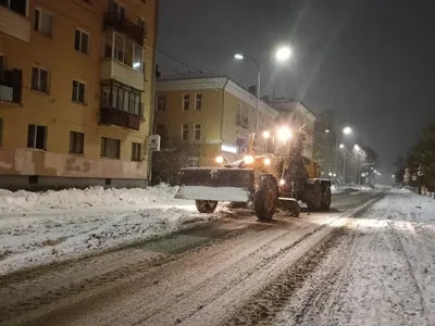 Уборкой снега в Калуге занимаются 110 дорожных рабочих | 30.11.2023 |  Новости Калуги - БезФормата