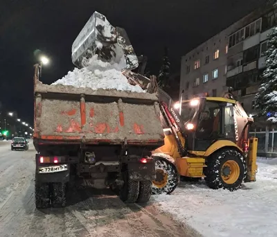 Уборка и вывоз снега в Екатеринбурге | Экскаватор, погрузчик, самосвал,  трактор | Отличная цена! - Дана 96