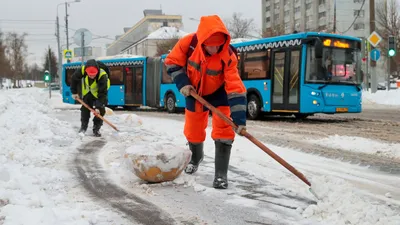 Когда уборка снега опасна для жизни — предупредили врачи Клиники Мэйо -  новости Хибины.ru