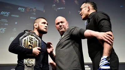 Боксер Коточигов призвал казахстанцев поддержать Шавката Рахмонова на UFC  254