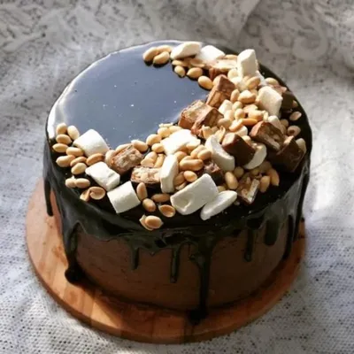 Украшение тортов | Как просто украсить торт на день рождение своими руками  - YouTube