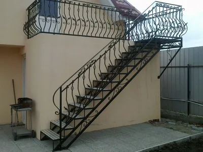 Изготовление уличных лестниц в Твери на заказ