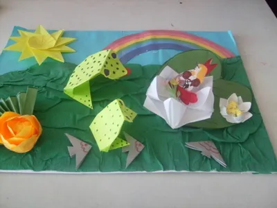 Детские Руки Делают Оригами Из Цветной Бумаги На Белом Фоне Урок Оригами —  стоковые фотографии и другие картинки Бланк - документ - iStock