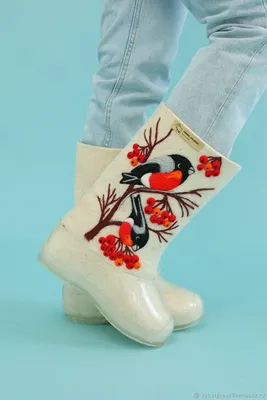 Сапоги, валенки или кисы? Выбираем зимнюю обувь для крепких сибирских  морозов | Вслух.ru