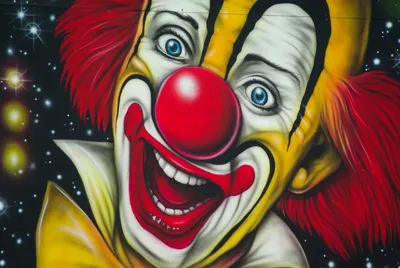 Красочное изображение веселого клоуна