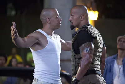 F9 Dominic Toretto Vin Diesel 4K Телефон iPhone Обои #2451a