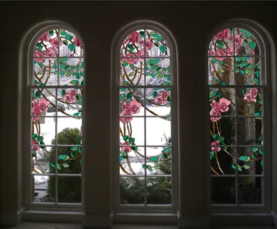 Панорамные окна в частном доме: стоит ли опасаться холода, конденсата,  термошока | Вещь | Дзен