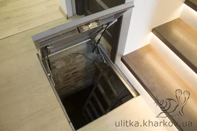В Воронеже УК восстановила разрушенный вход в подвал дома после проверки  жилинспекции