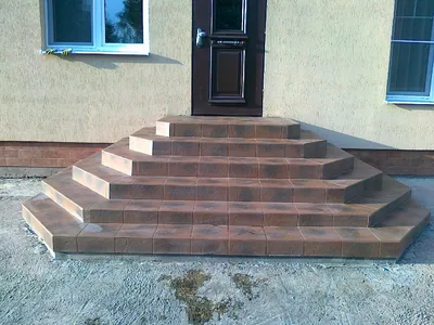 Входные лестницы в частный дом из металла | Металлические уличные лестницы  для дачи в СПб