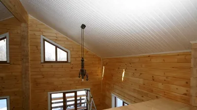 Внутренняя отделка деревянного дома, цена | Отделка внутренних стен деревянного  дома | Компания Краски Жизни.