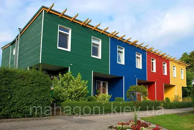 Покраска деревянных домов в Санкт-Петербурге | Цены